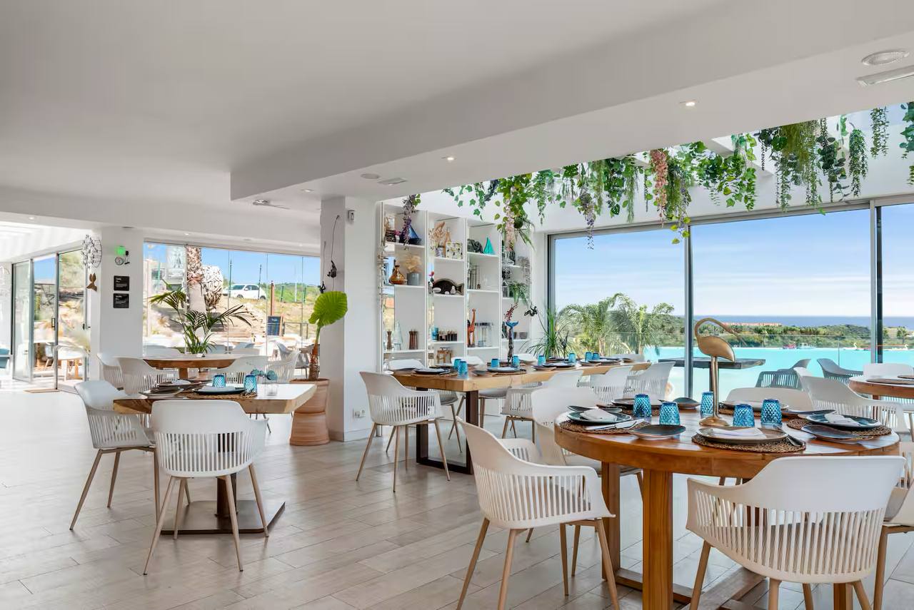 Restaurante de Alcazaba Lagoon
